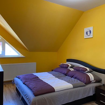 Korall Apartman Balatonfůzfő Eksteriør bilde