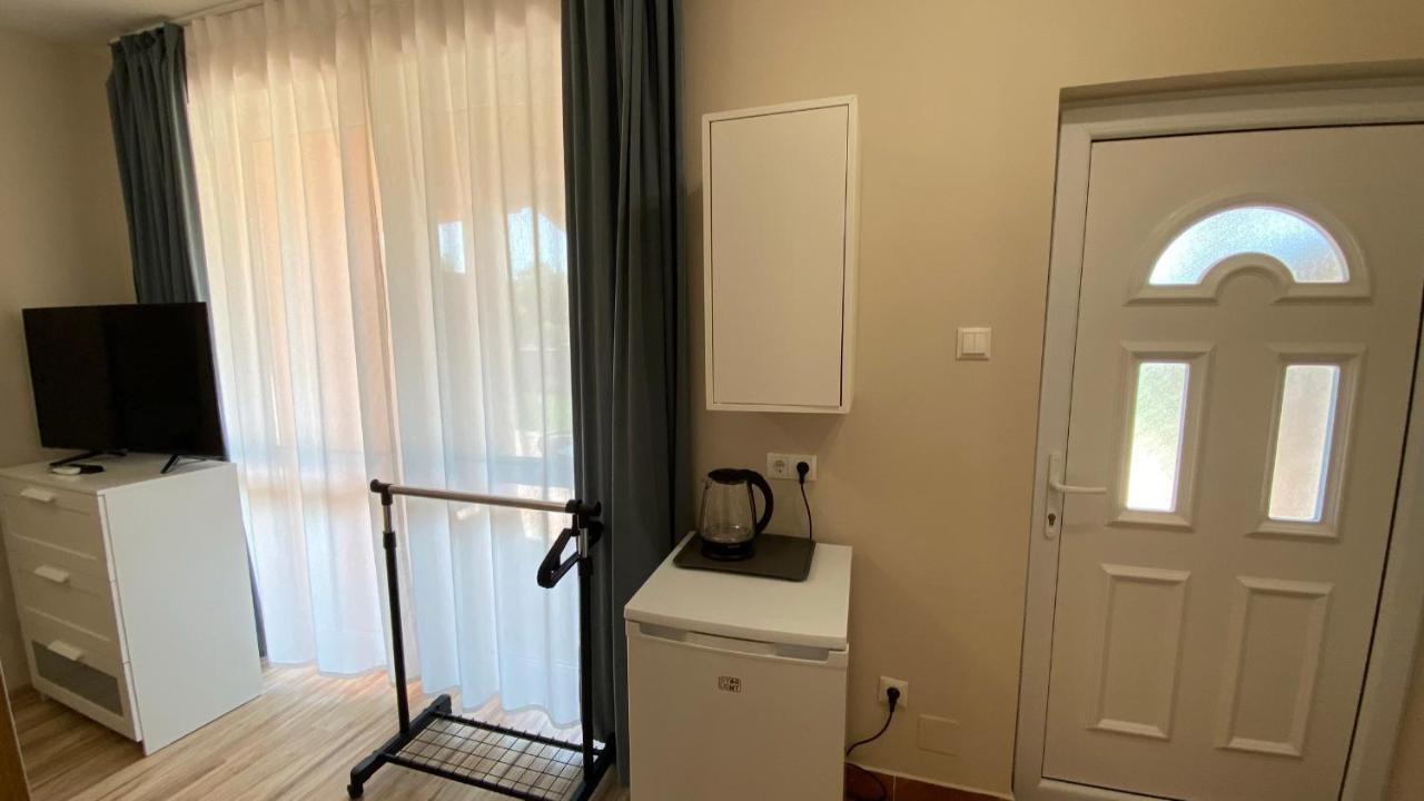 Korall Apartman Balatonfůzfő Eksteriør bilde