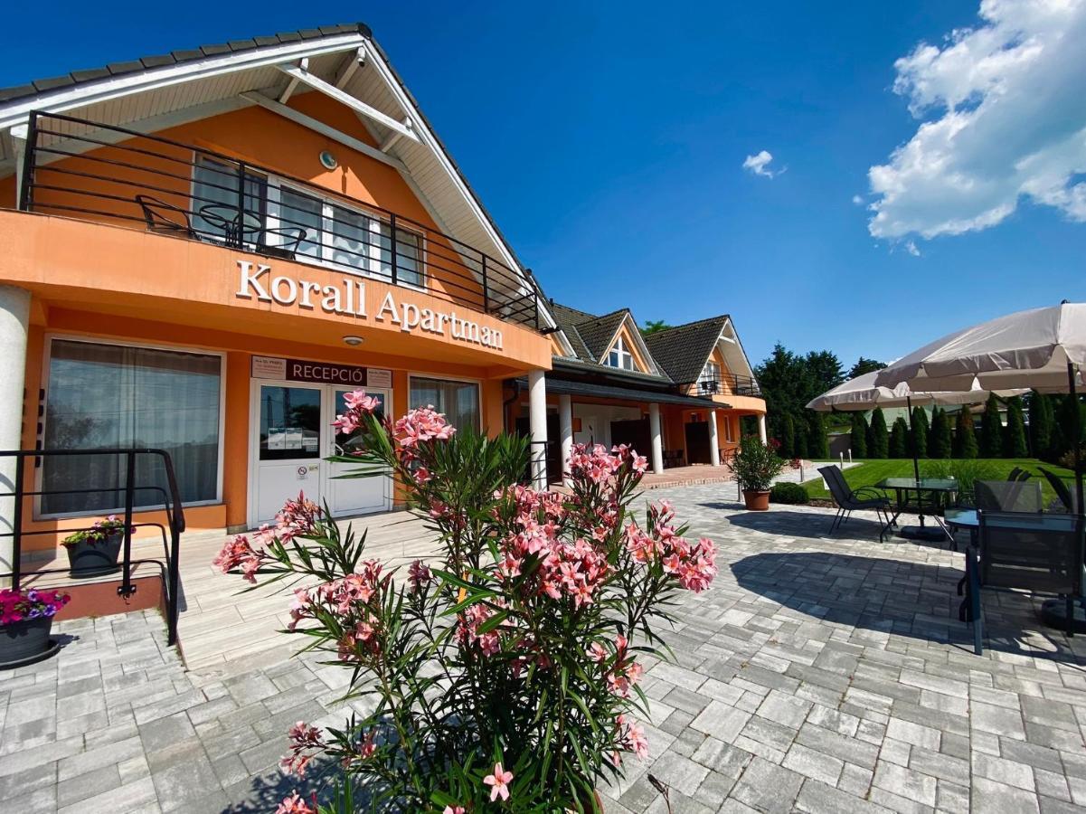 Korall Apartman Balatonfůzfő Eksteriør bilde